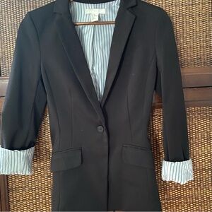 H&M Women’s Black Single Breasted Blazer